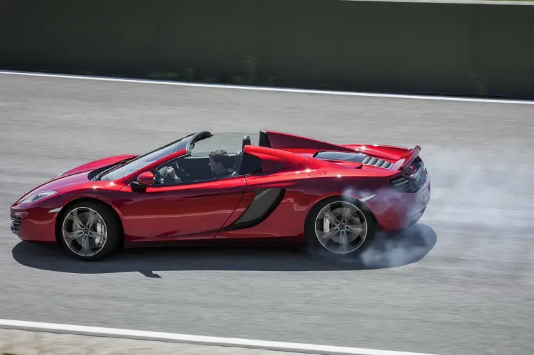 McLaren MP4-12C Spyder nuove immagini - 18