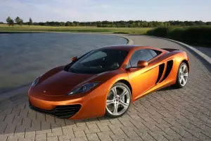 McLaren MP4-12C - 2