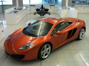 McLaren MP4-12C - 12