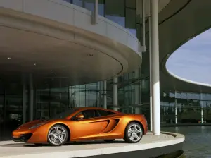 McLaren MP4-12C - 33