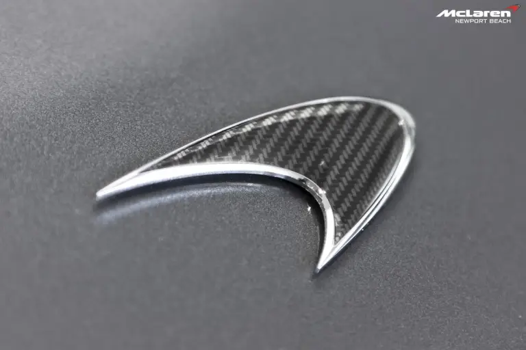 McLaren P1 con vernice metallizzata Flintgrau - 3