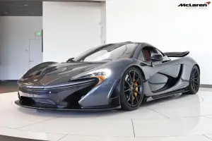 McLaren P1 con vernice metallizzata Flintgrau - 36