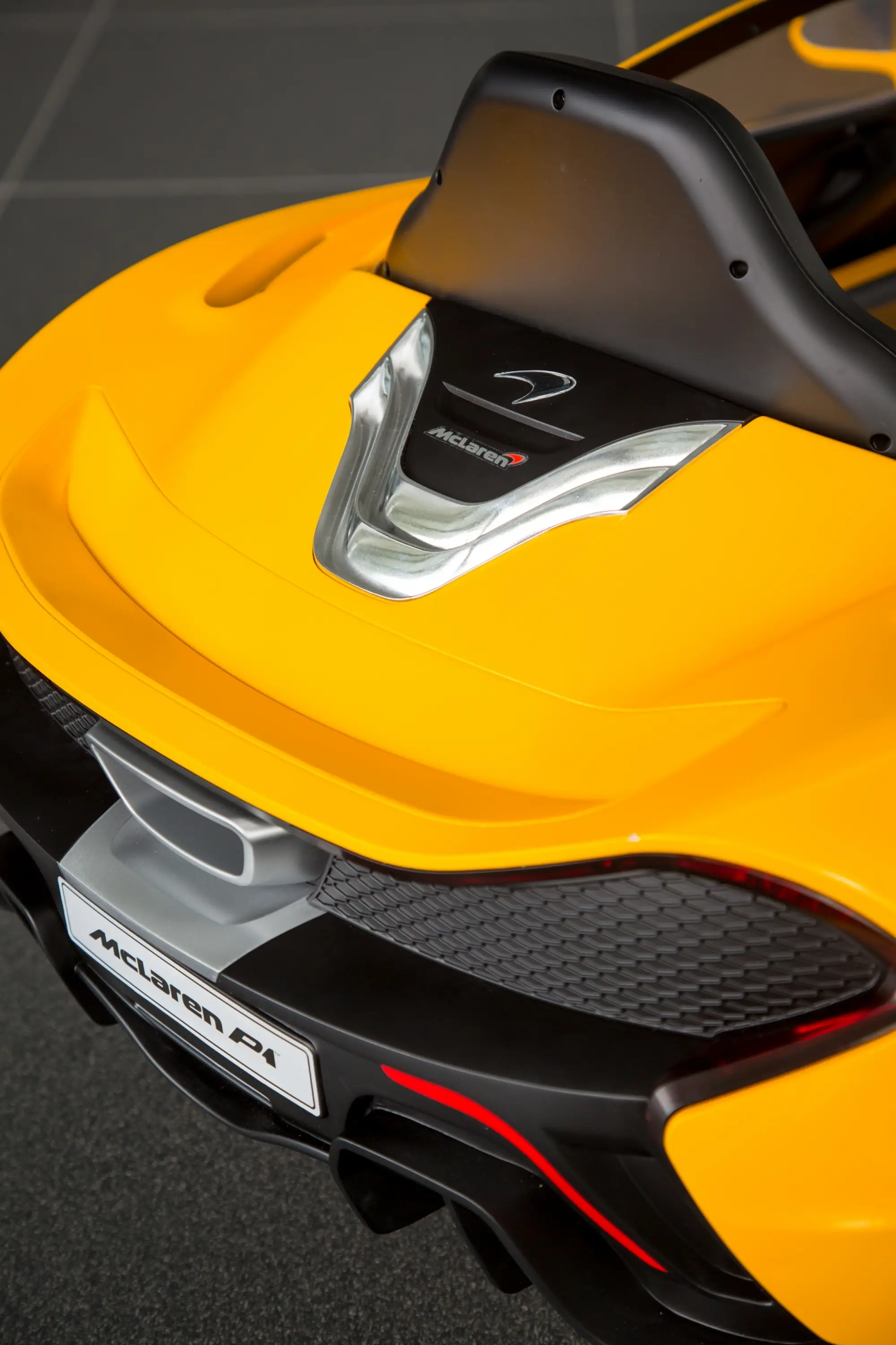 McLaren P1 elettrica giocattolo - 4