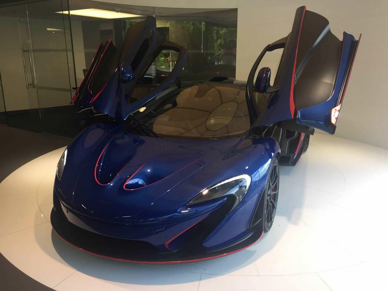 McLaren P1 firmata MSO - Maggio 2015