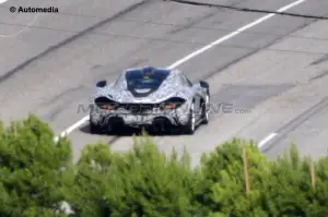 McLaren P1 - Foto spia 06-11-2012