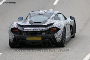 McLaren P1 - Foto spia 1-12-12