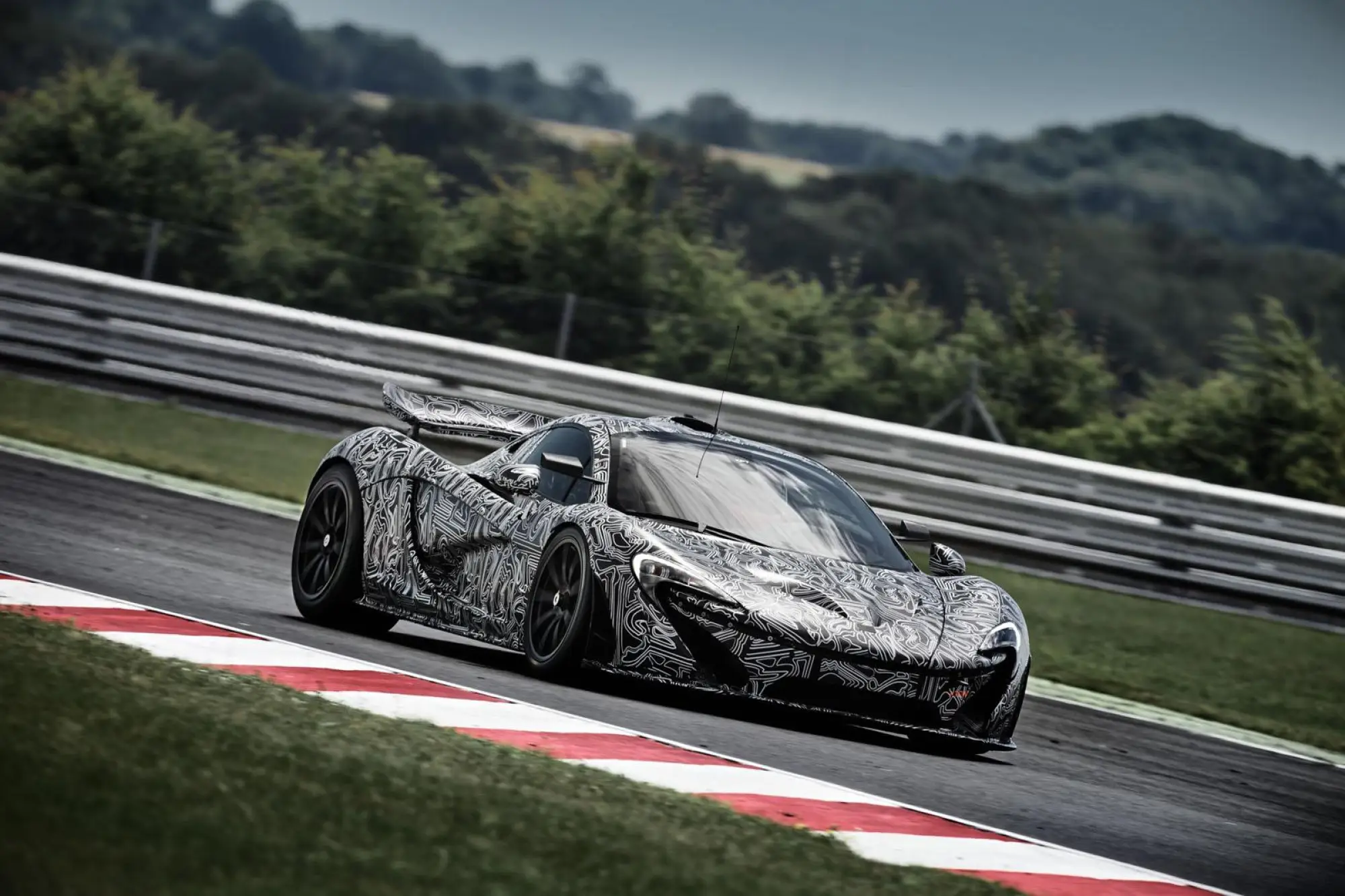 McLaren P1 GTR - 2014 - 2