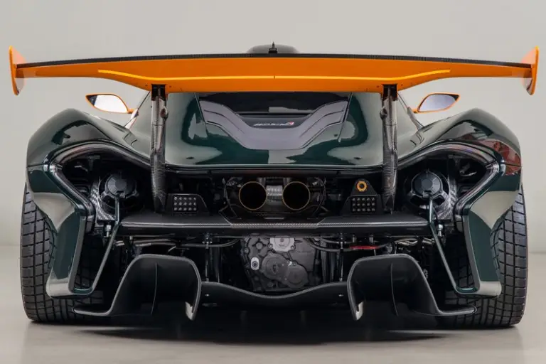 McLaren P1 GTR Bruce Canepa - 7