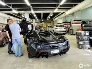 McLaren P1 - Mika Hakkinen