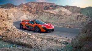 McLaren P1 nella Death Valley - Folk Photography - 1