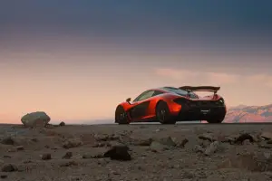 McLaren P1 nella Death Valley - Folk Photography - 8