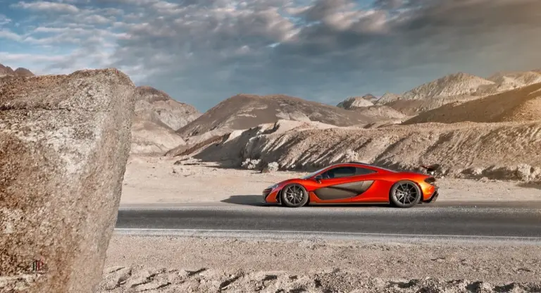McLaren P1 nella Death Valley - Folk Photography - 13