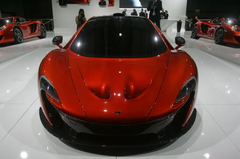McLaren P1 - Salone di Parigi 2012 - 16