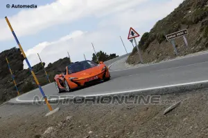 McLaren P1 - Servizio speciale