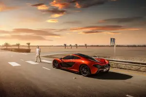 McLaren P1 sul Bahrain International Circuit - 7