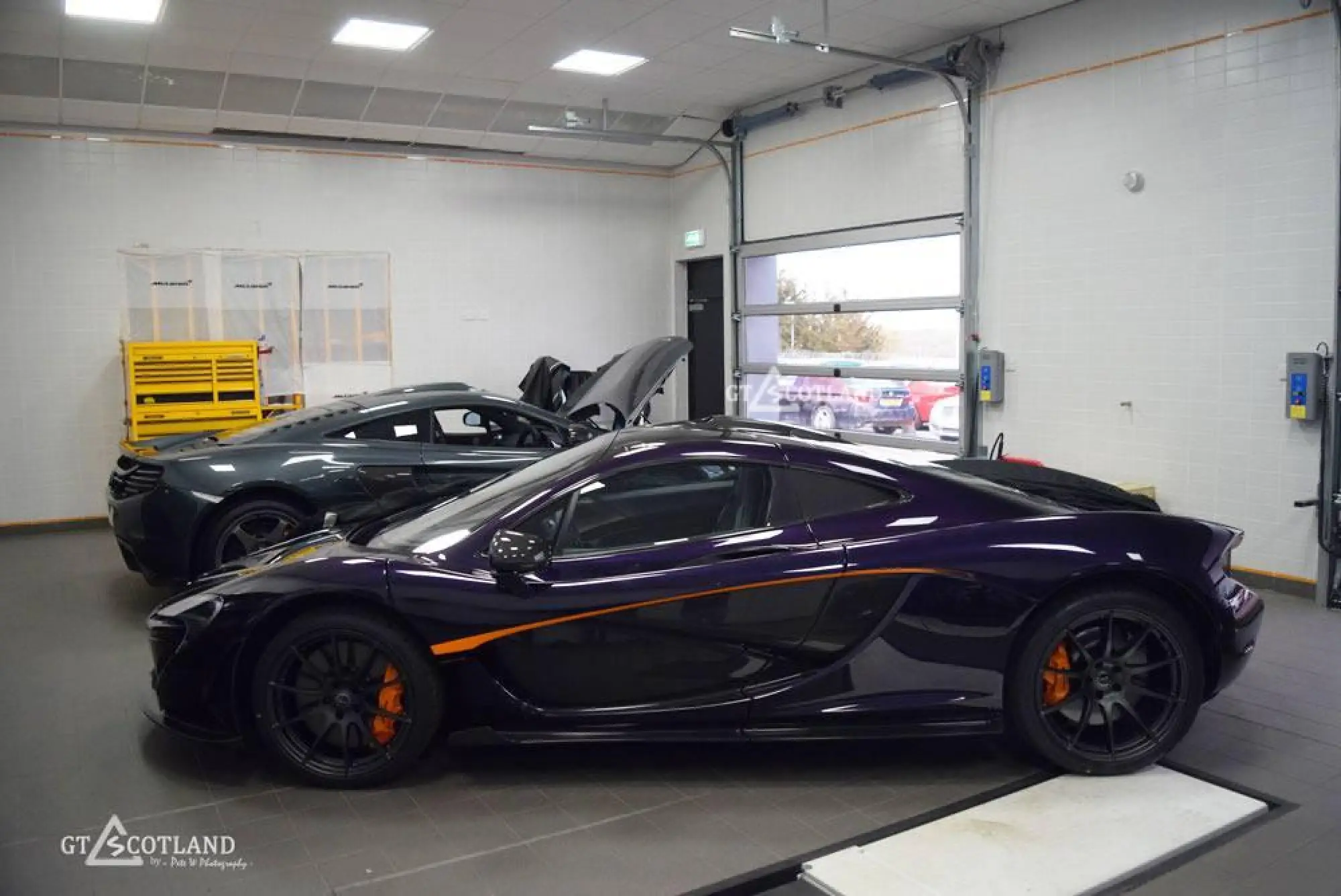 McLaren P1 viola  - 1