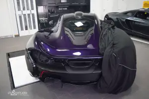 McLaren P1 viola 