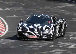 McLaren P11 - 1