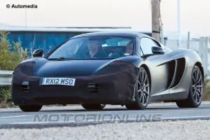 McLaren P13 - Foto spia 10-12-2013 - 1