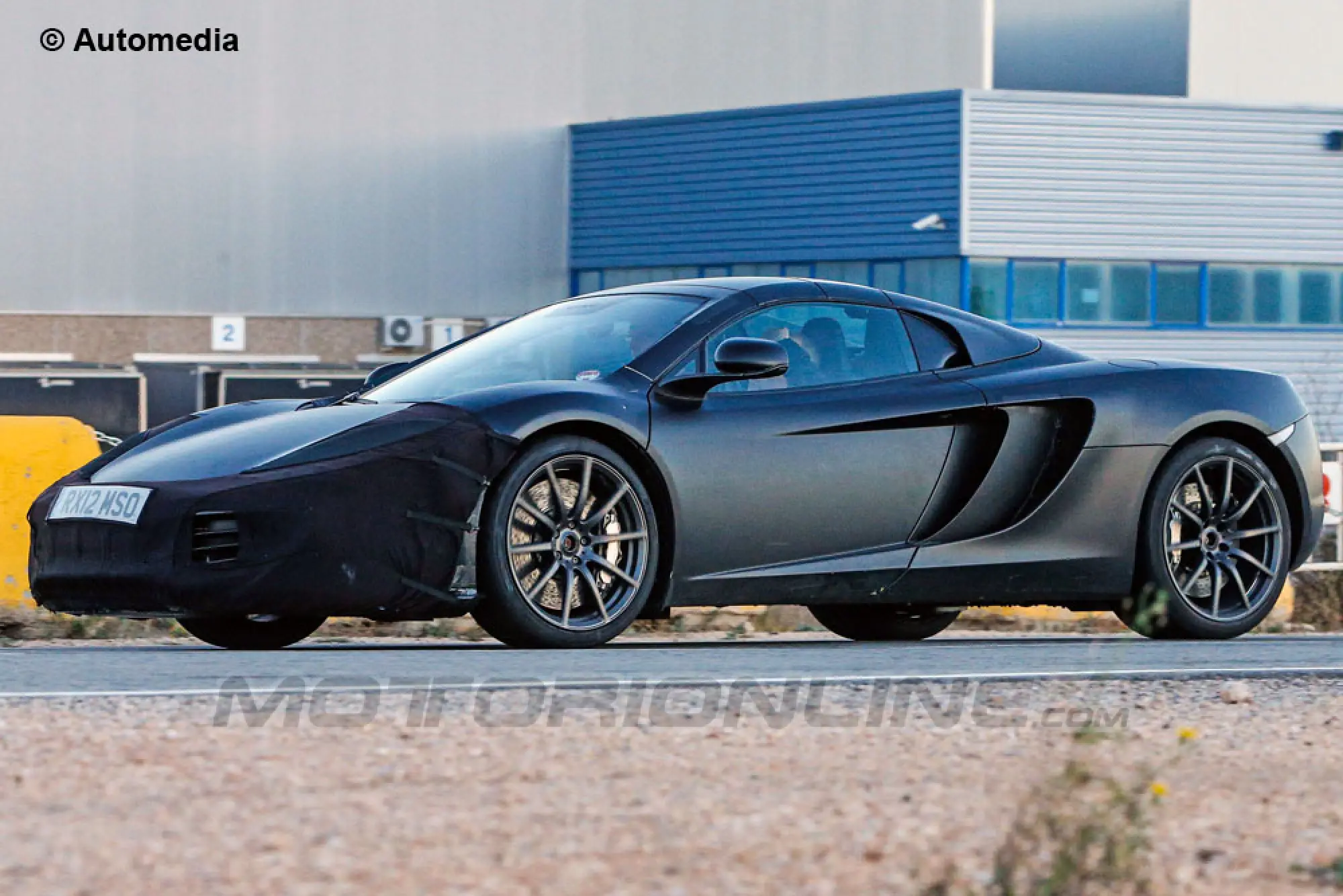 McLaren P13 - Foto spia 10-12-2013 - 3