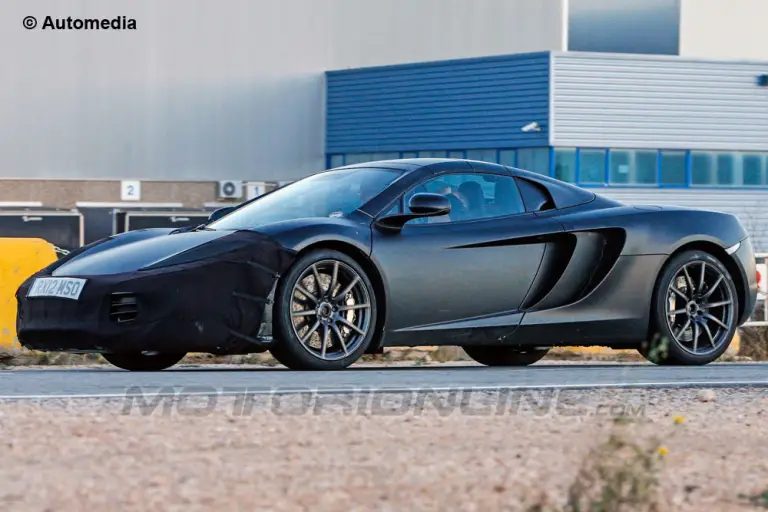 McLaren P13 - Foto spia 10-12-2013 - 3