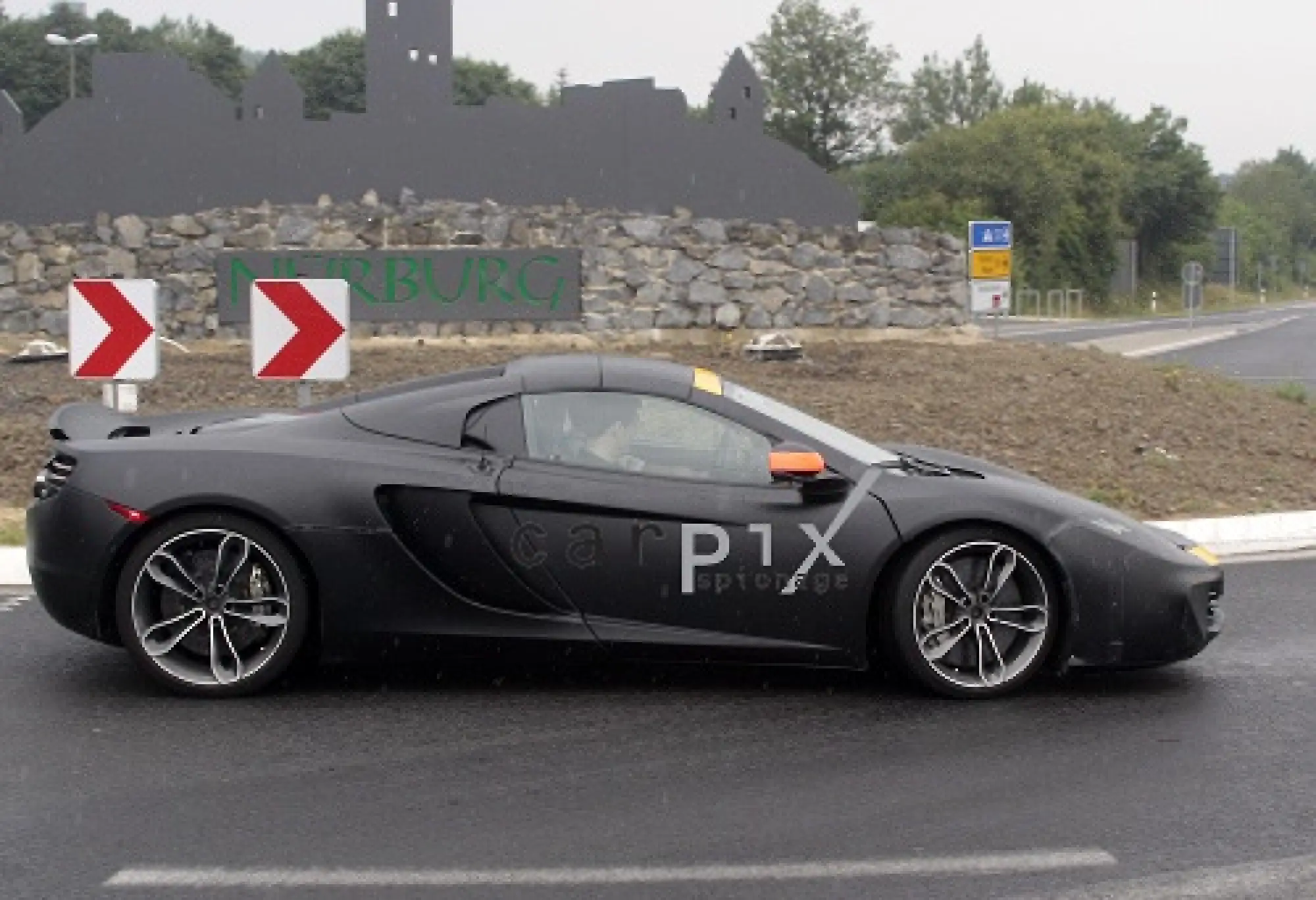 McLaren P13 - Foto spia 27-07-2013 - 5