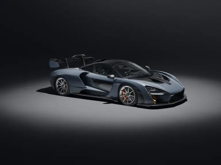 McLaren Senna 2018 - 24