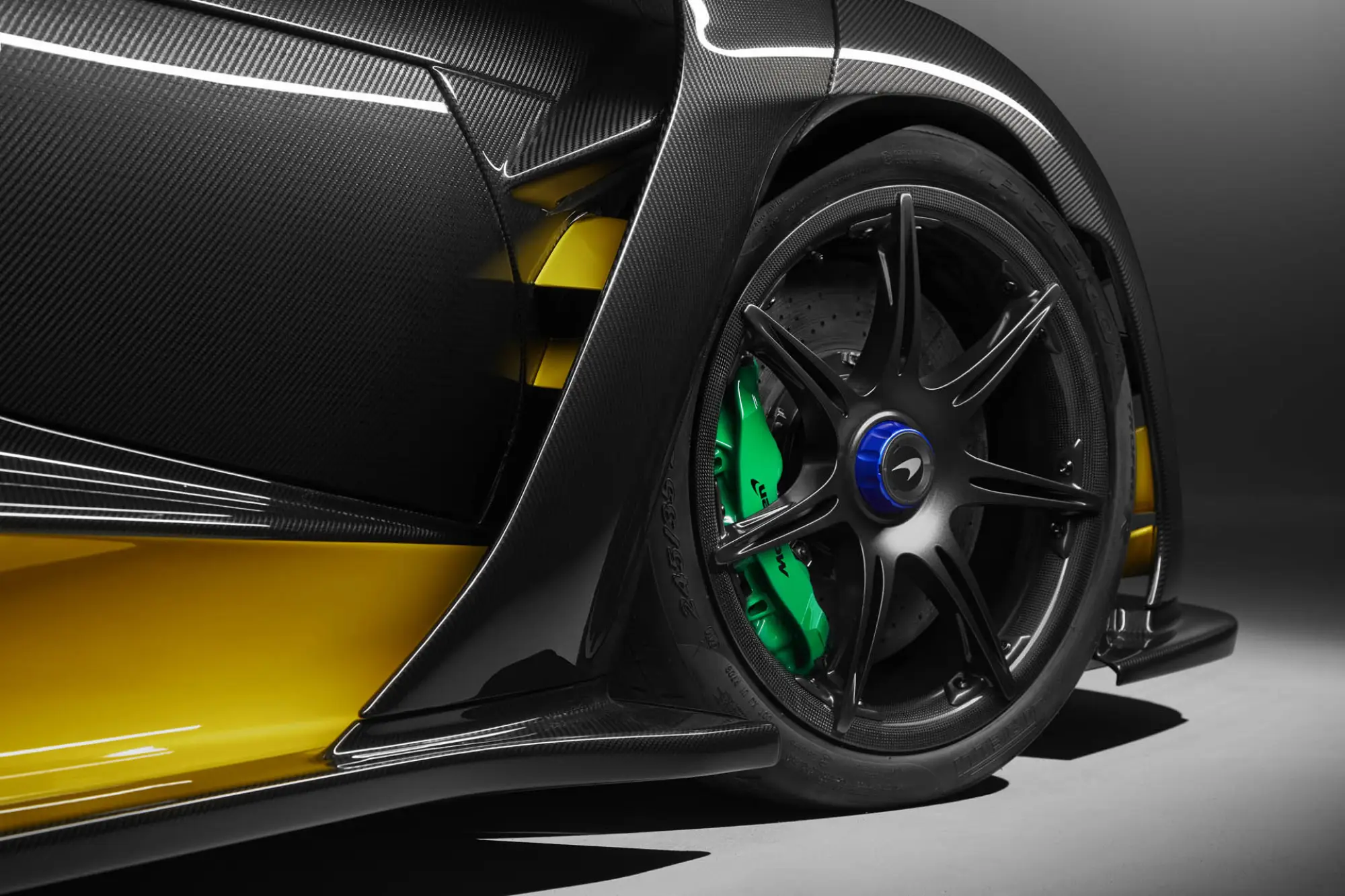 McLaren Senna Carbon Theme - 6