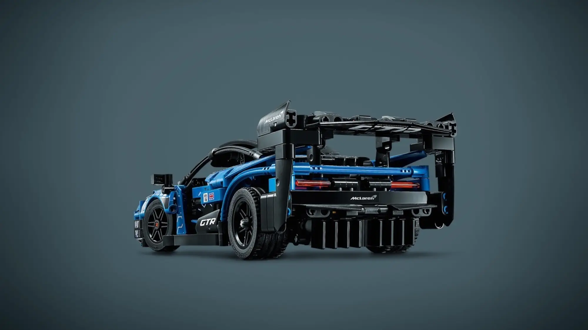 McLaren Senna GTR - Lego - 9