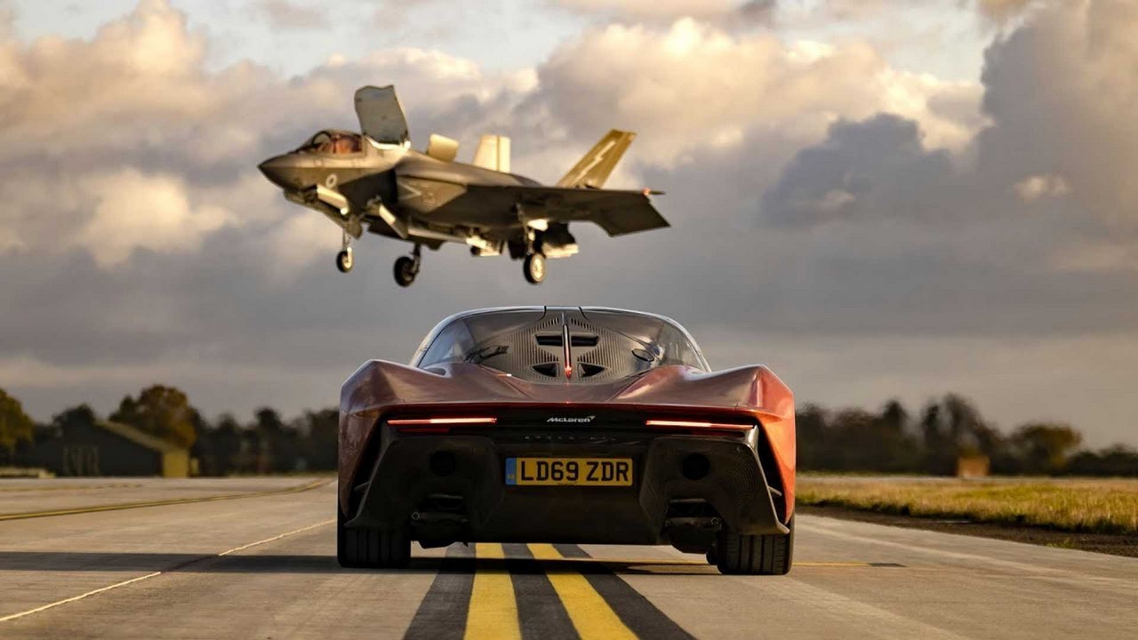 McLaren Speedtail vs F-35 Fighter Jet