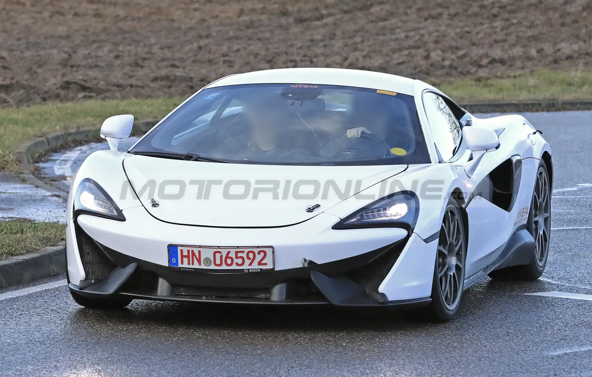 McLaren Sports Series 2021 - Foto spia 07-02-2020 - 1