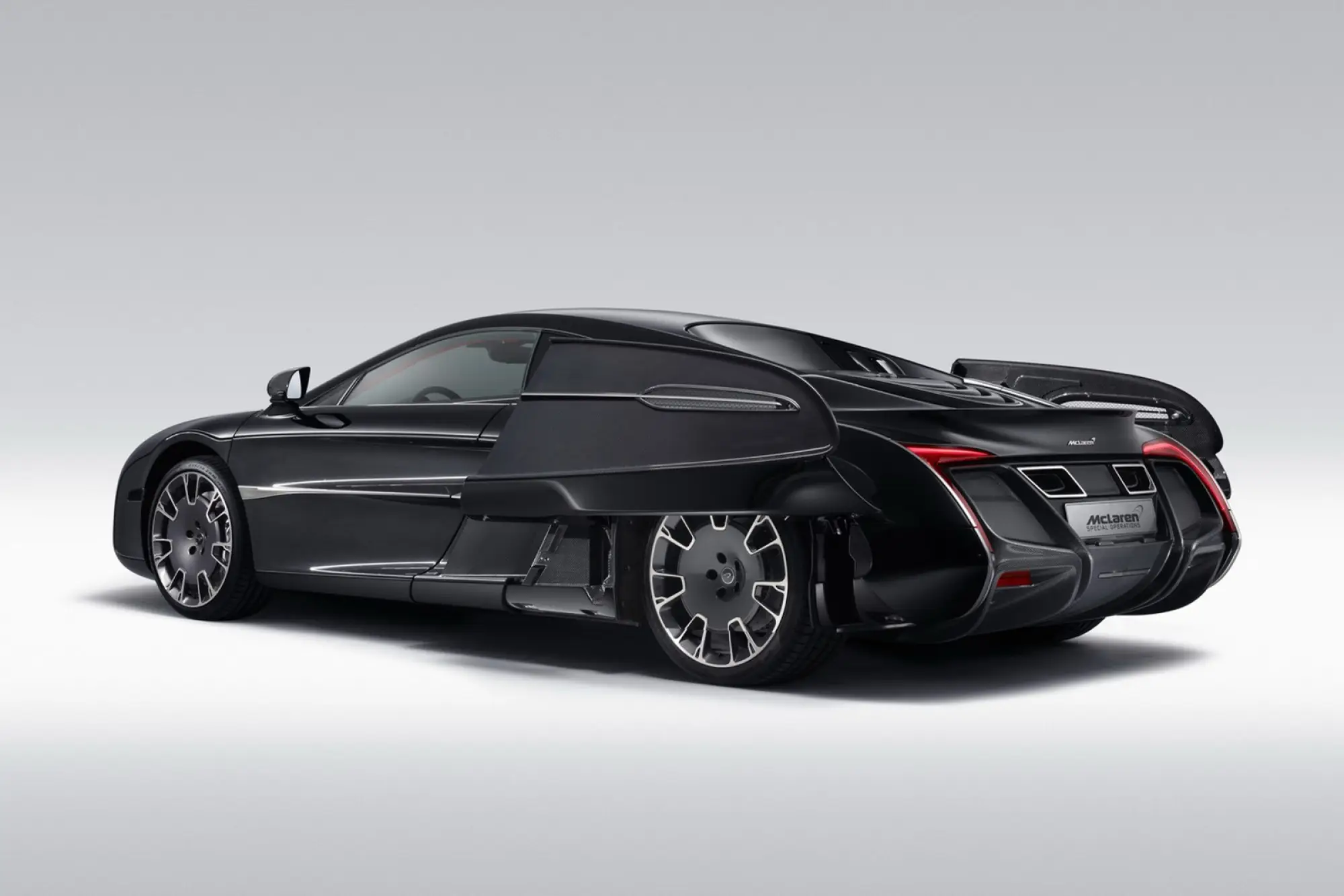McLaren X-1 - 16