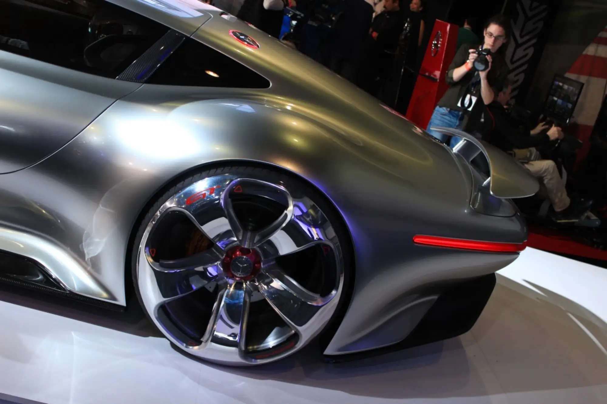 Mecedes AMG Vision Gran Turismo Concept - Salone di Los Angeles 2013 - 12