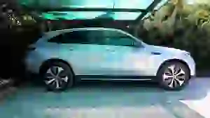 Mercedes EQC400 - test drive autonomia