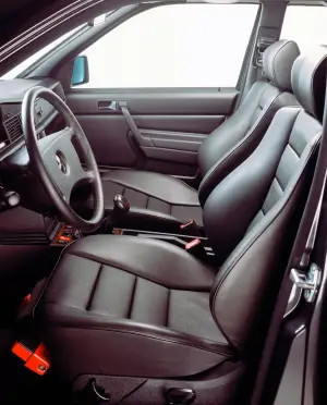 Mercedes 190 E 16 Evolution II