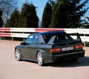 Mercedes 190 E 16 Evolution II