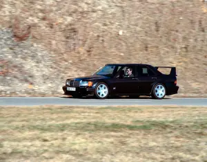 Mercedes 190 E 16 Evolution II
