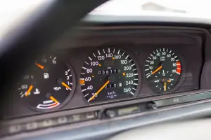 Mercedes 190 E 2.5-16 Evo II (1990) - 8