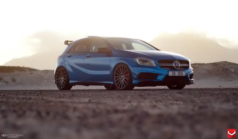 Mercedes A 45 AMG Blue Magic - 5