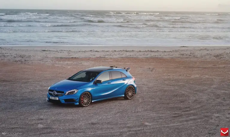 Mercedes A 45 AMG Blue Magic - 8