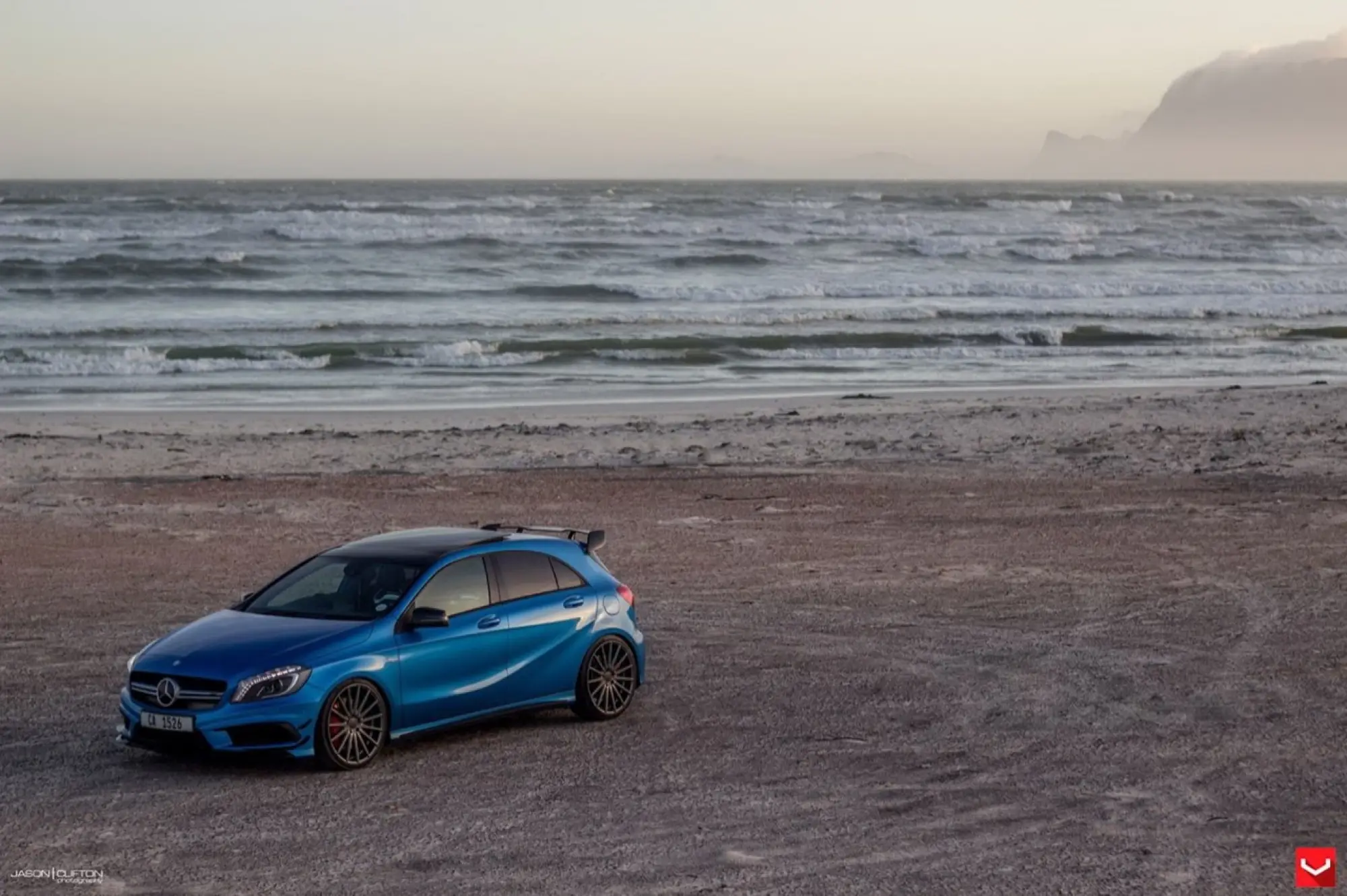 Mercedes A 45 AMG Blue Magic - 14