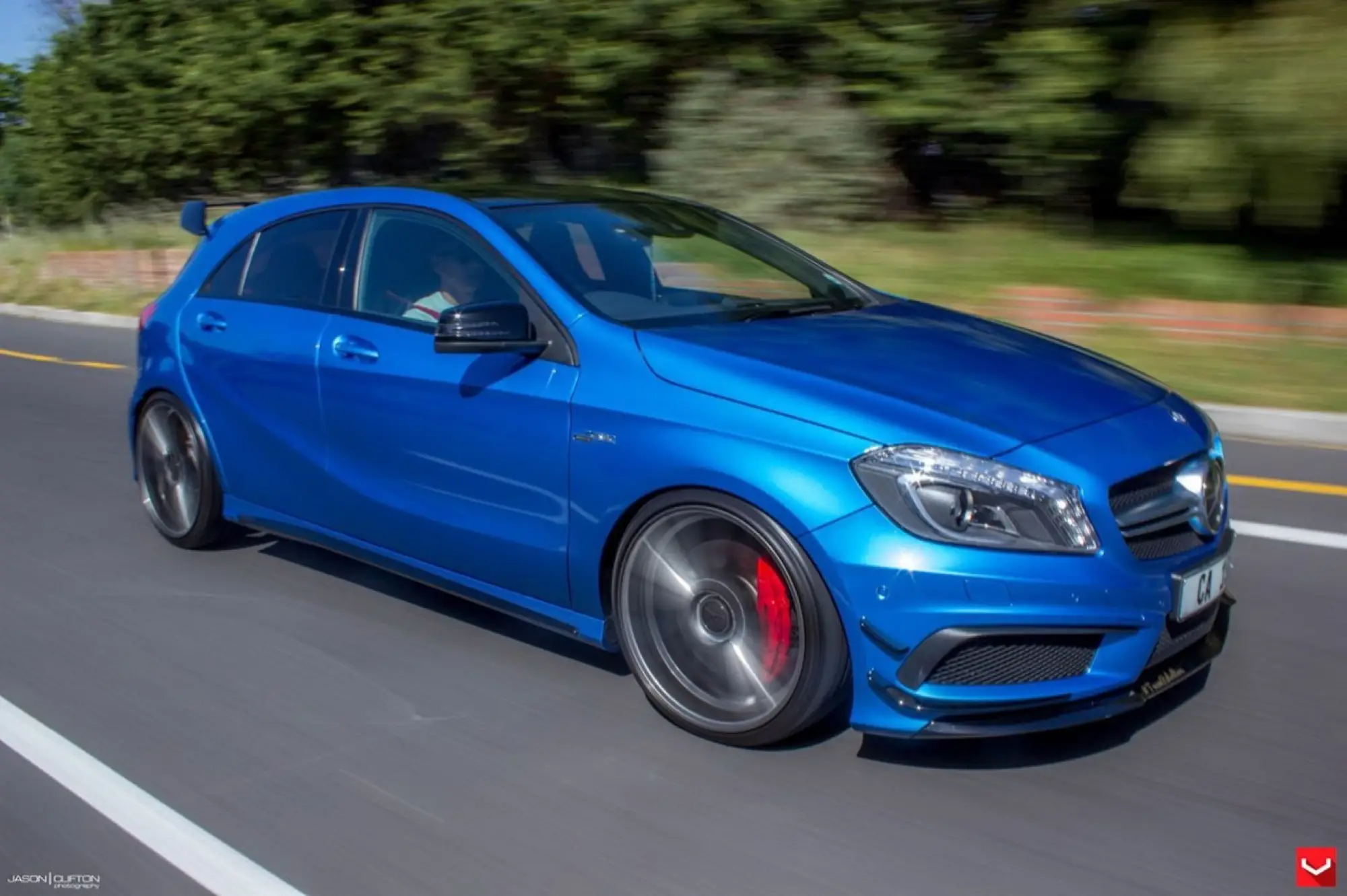 Mercedes A 45 AMG Blue Magic - 16