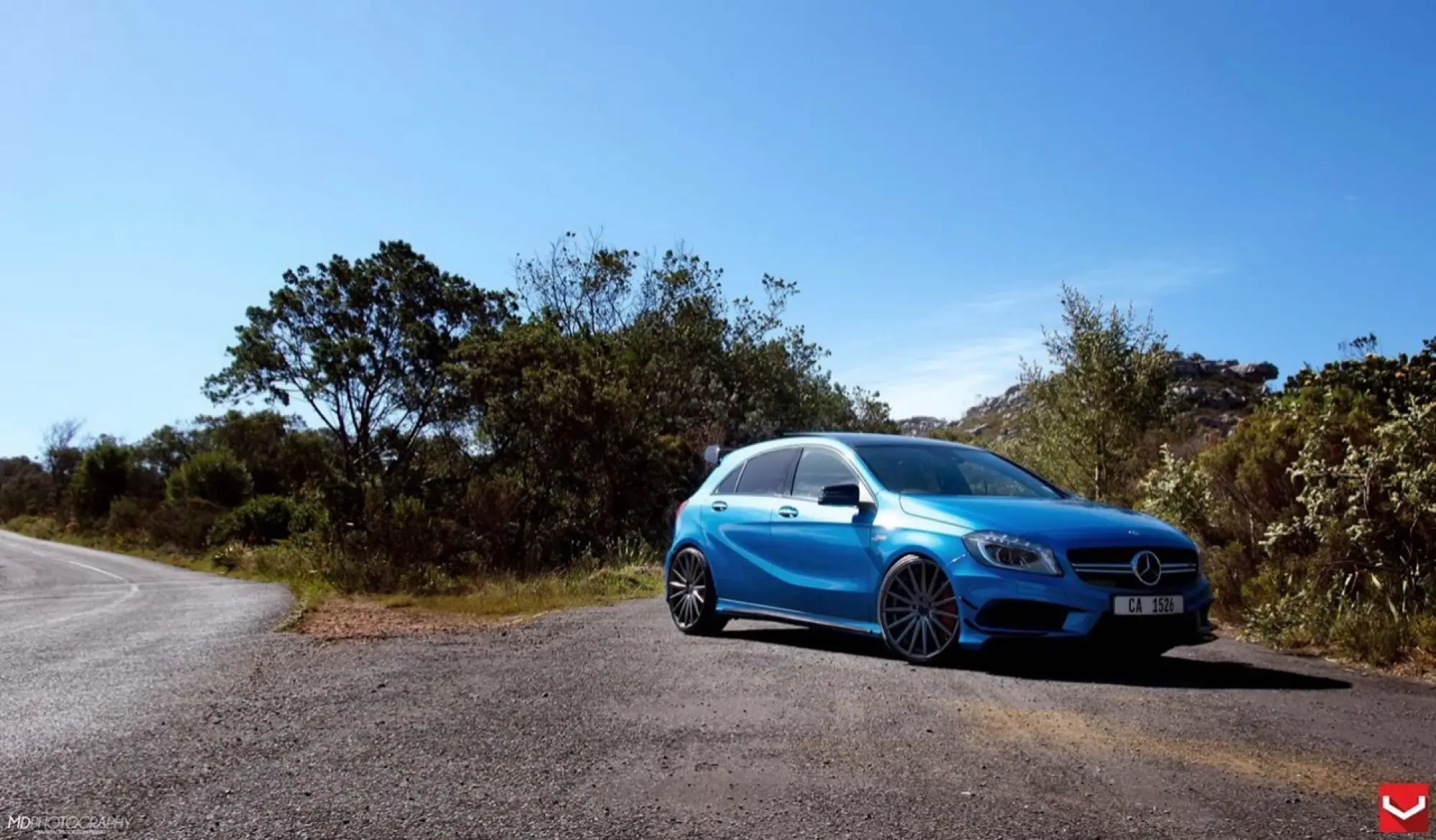 Mercedes A 45 AMG Blue Magic - 17