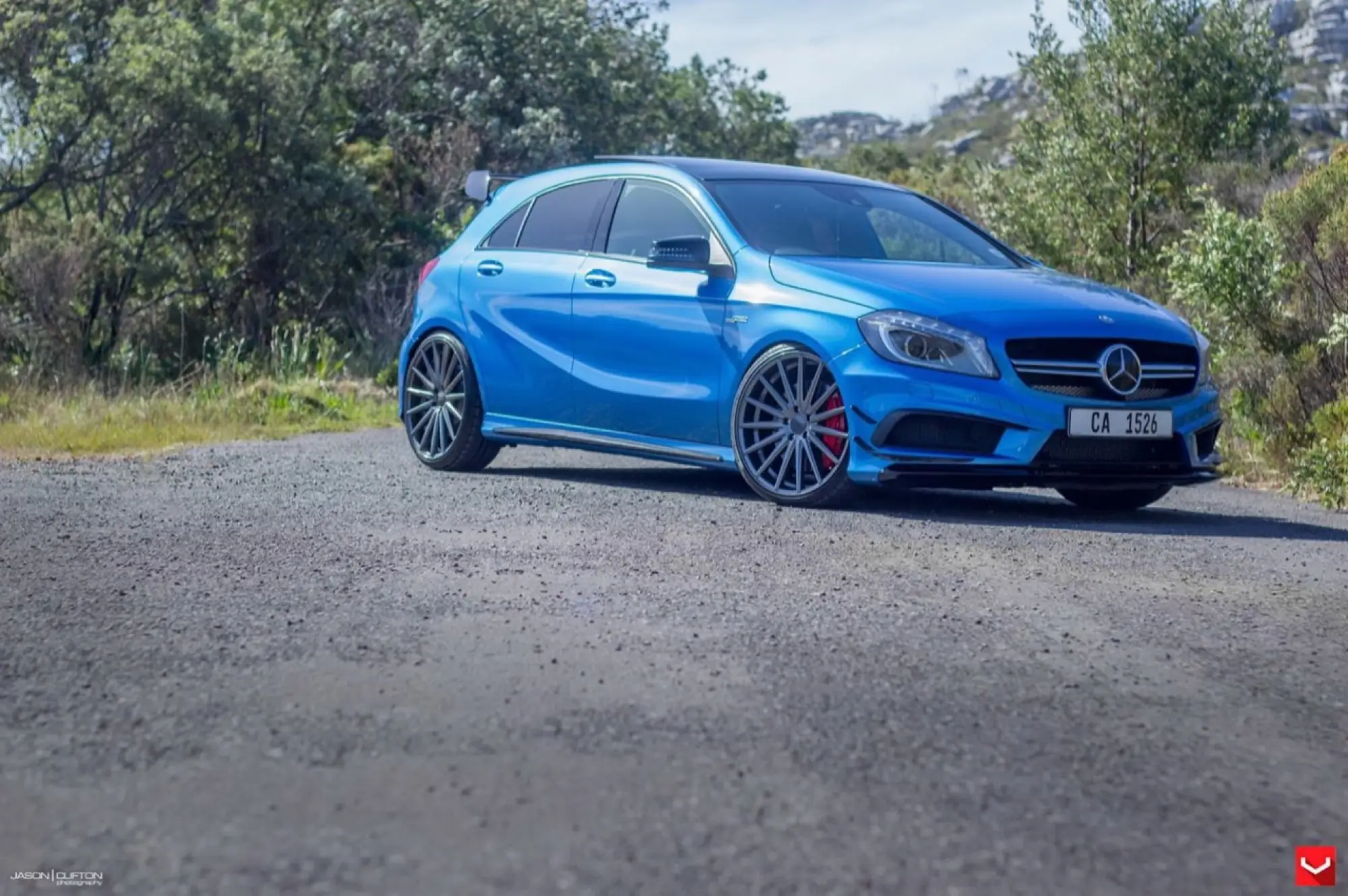 Mercedes A 45 AMG Blue Magic - 18