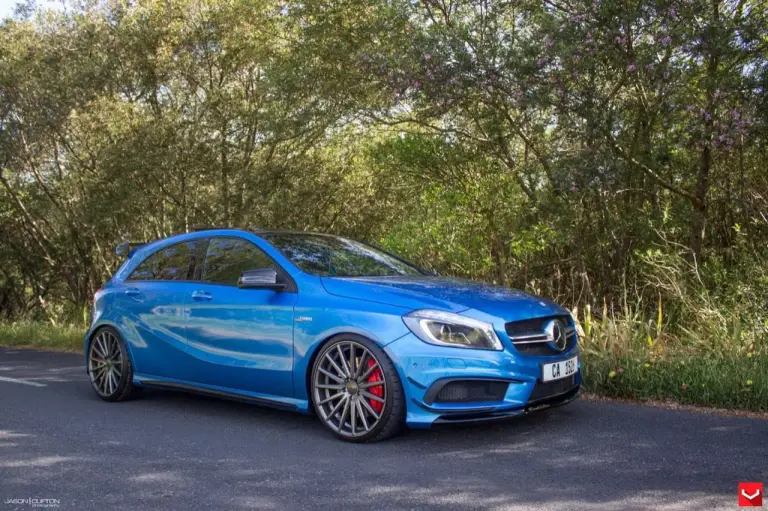 Mercedes A 45 AMG Blue Magic - 31