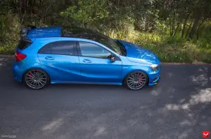 Mercedes A 45 AMG Blue Magic - 34