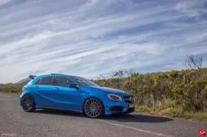 Mercedes A 45 AMG Blue Magic - 35