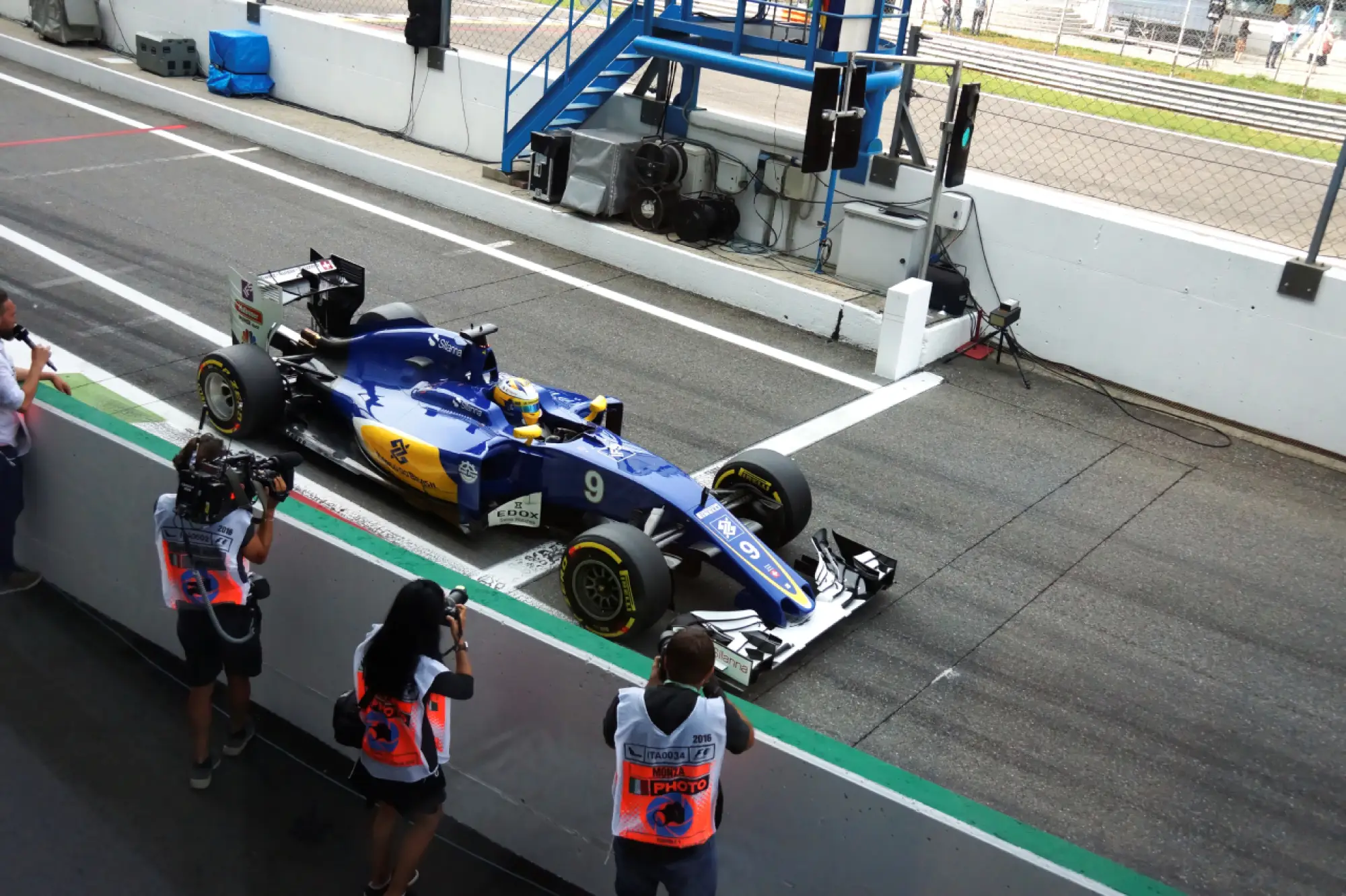 Mercedes - a Monza un week end da campioni accompagnati dalla nuova CLA - 15