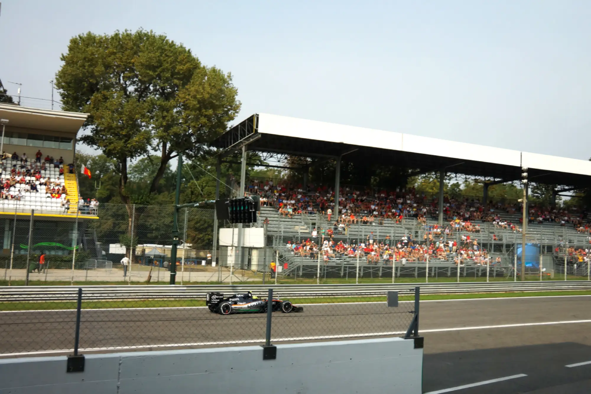 Mercedes - a Monza un week end da campioni accompagnati dalla nuova CLA - 24