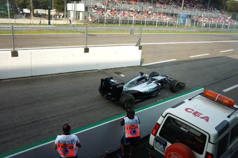 Mercedes - a Monza un week end da campioni accompagnati dalla nuova CLA - 32